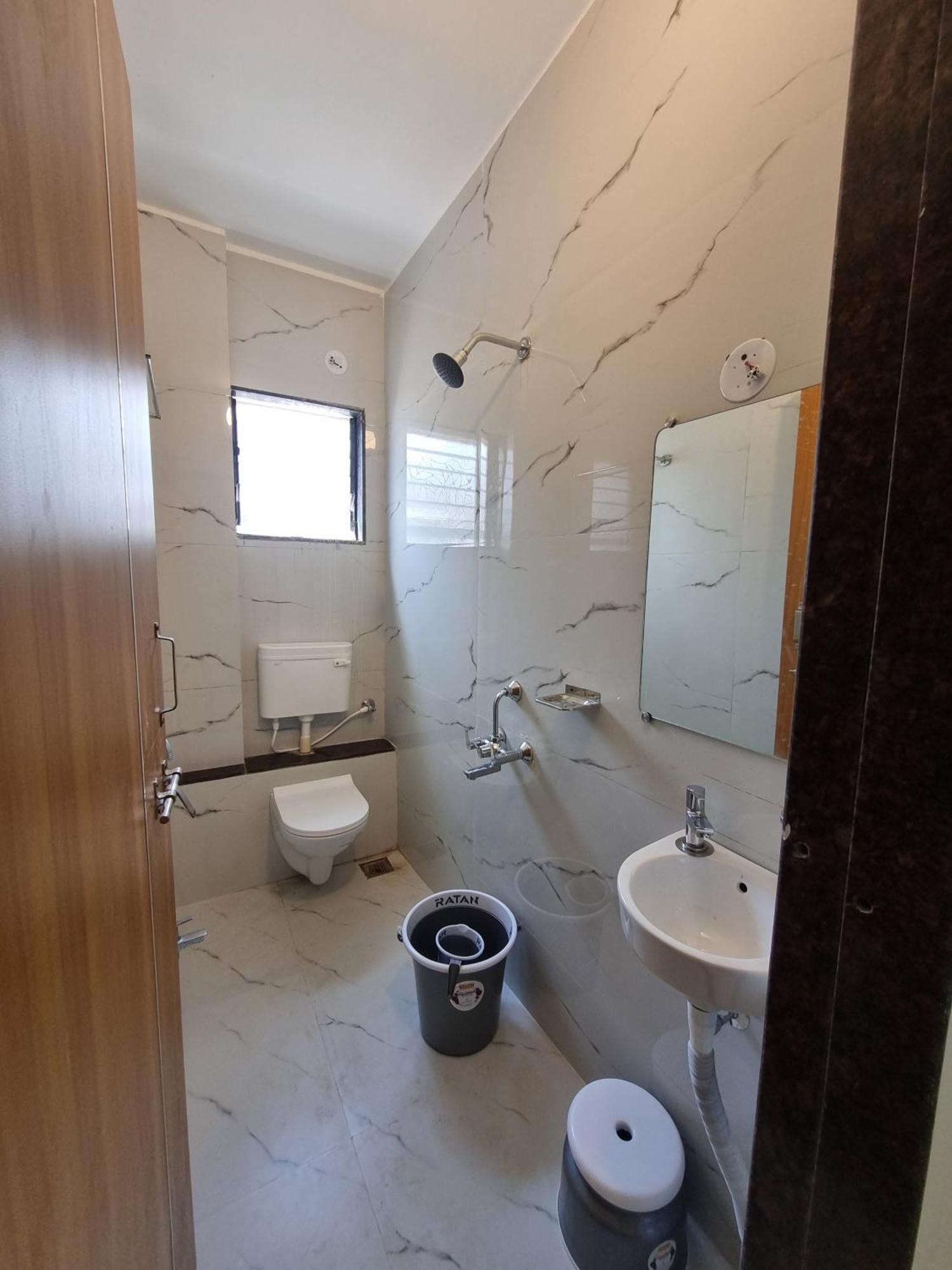 Vivanta Inn Lodge, סולאפור מראה חיצוני תמונה